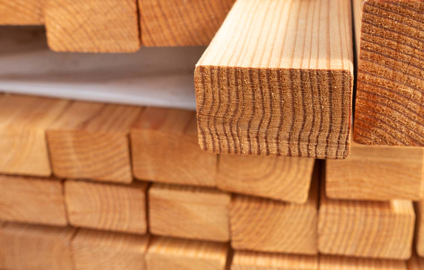 Holzhandel für Garten- und Konstruktionsholz